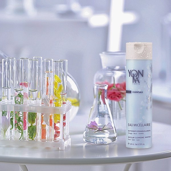 Eau micellaire